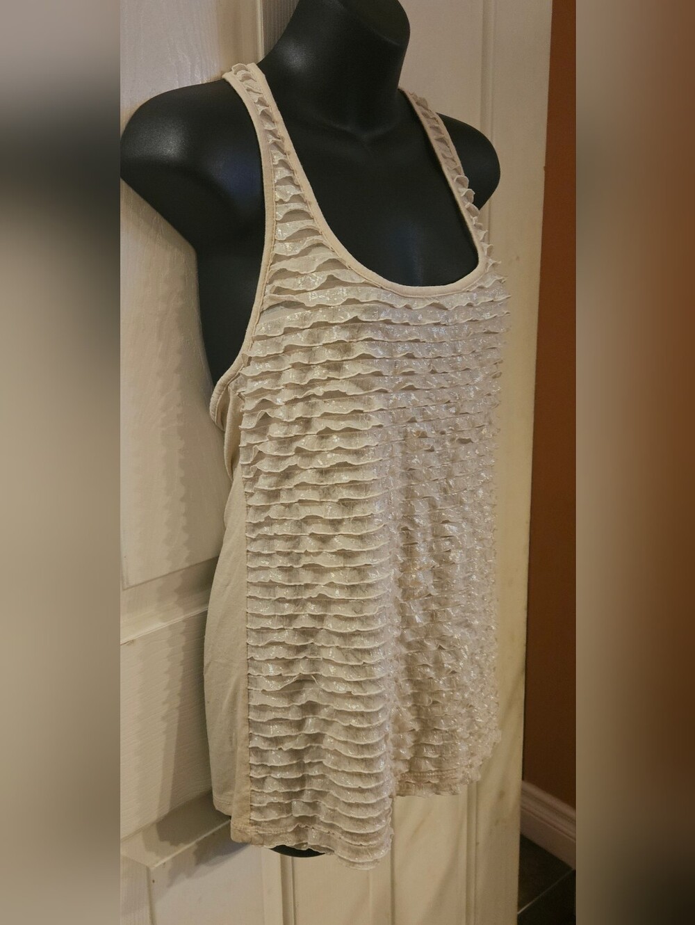 ISSI Cream Ruffle Tank Top - Picture 4 of 8